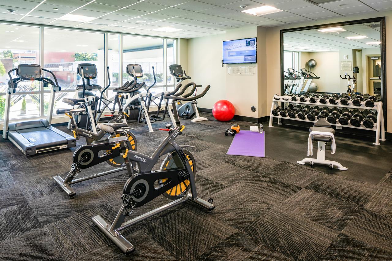 The Tennessean Personal Luxury Hotel Ноксвилл Экстерьер фото